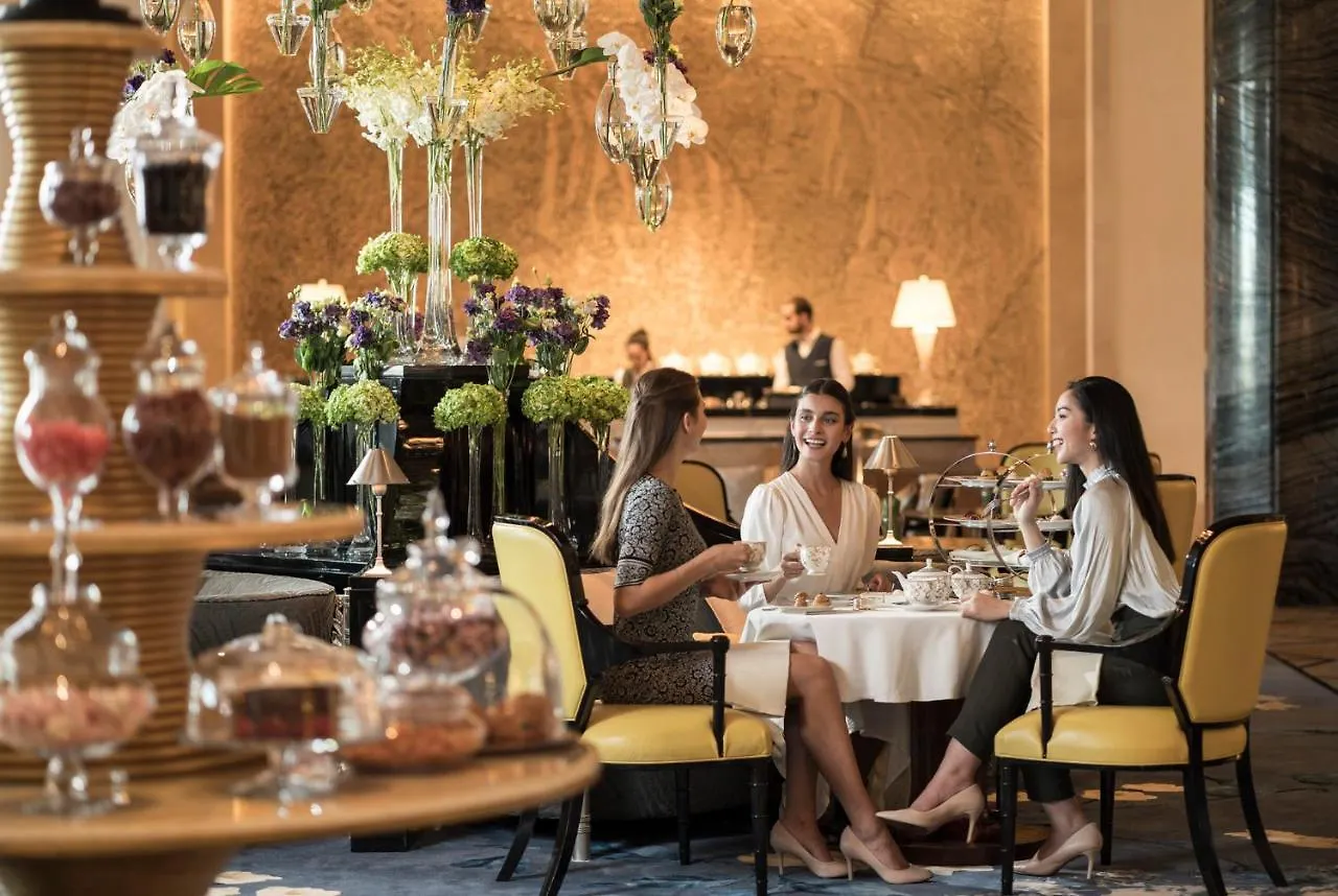 Four Seasons Resort Dubai At Jumeirah Beach 5*,