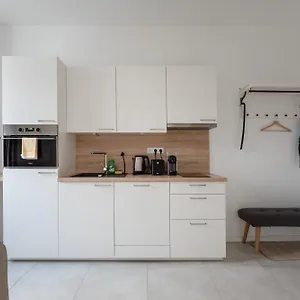 Ελέγξτε τη διαθεσιμότητα