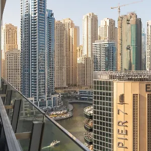 شقة Silverene Towers - Of Choice